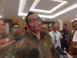 Mahfud Md: Tempat Penampungan Pengungsi Rohingya Sudah Penuh