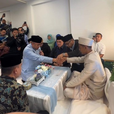 Cara Menikah di Luar Negeri Seperti Pratama Arhan dan Anak Andre Rosiade