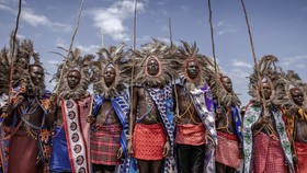 FOTO: Eunoto, Ritual Peralihan Jadi Dewasa Suku Maasai di Kenya