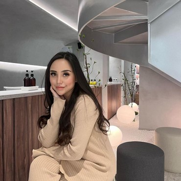 Salmafina Pamer Dipacari Duda, Taqy Malik Asyik Healing