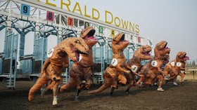FOTO: Gemas, Ada Lomba Balap T-Rex Tercepat di Amerika