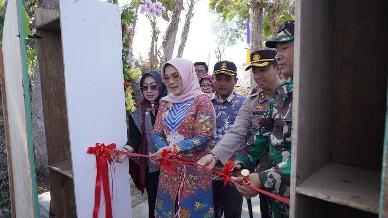 Program Karya Bhakti Mandiri Klaten Bersinar (KBMKB) di Desa Banyuaeng, Karangnongko, Klaten, resmi ditutup pada Selasa (22/8).
