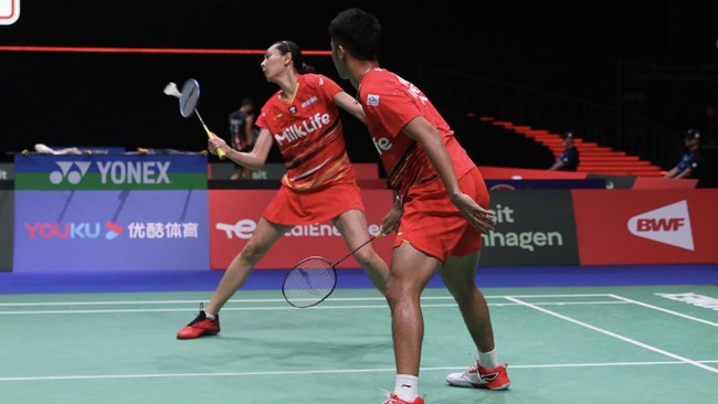 Ganda campuran Indonesia Dejan Ferdinansyah/Gloria Emanuelle Widjaja sukses melaju ke babak 16 besar Kejuaraan Dunia BWF 2023 di Denmark, Selasa (22/8).