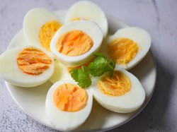 Lebih Sehat Putih atau Kuning Telur? Begini Faktanya