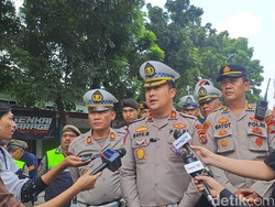 30 Pemotor Lawan Arah di Lokasi Kecelakaan Lenteng Agung Ditilang!