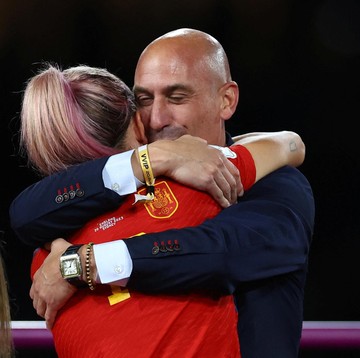 img-title Presiden Federasi Sepakbola Spanyol Luis Rubiales Diskors Imbas Aksi Pelecehan: Cium Pesepakbola Perempuan