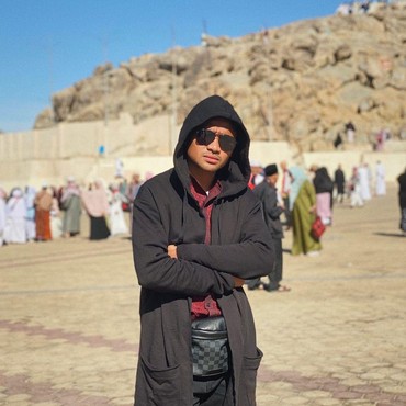 Akui Sulit Bayar Cicilan, Segini Gaji Asnawi yang Diduga Pacar Fuji