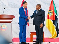 Jokowi Bertemu Presiden Mozambik, Sepakati Ekspor Kereta-Investasi Migas