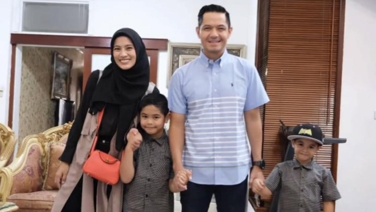 Rumah Alyssa Soebandono dan Dude Harlino