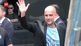 VIDEO: Guardiola Absen Dampingi Man City Pasca Operasi Punggung