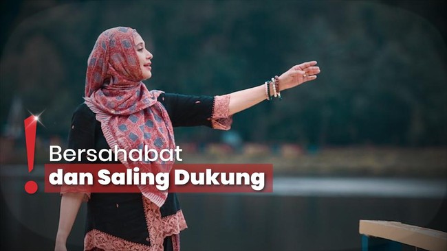 2 Kali Cerai, Ayu Azhari Masih Berhubungan Baik dengan Mantan Suami