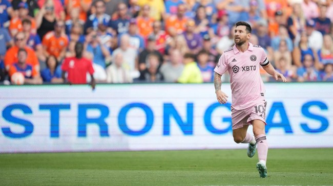 Inter Miami berhasil lolos dramatis ke final US Open Cup usai menang adu penalti lawan FC Cincinnati. Lionel Messi mencetak dua assist di laga ini.