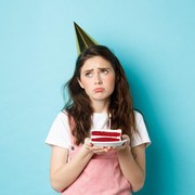 Ulang Tahun Tapi Malah Depresi, Kenali Serba Serbi Birthday Depression Yuk!