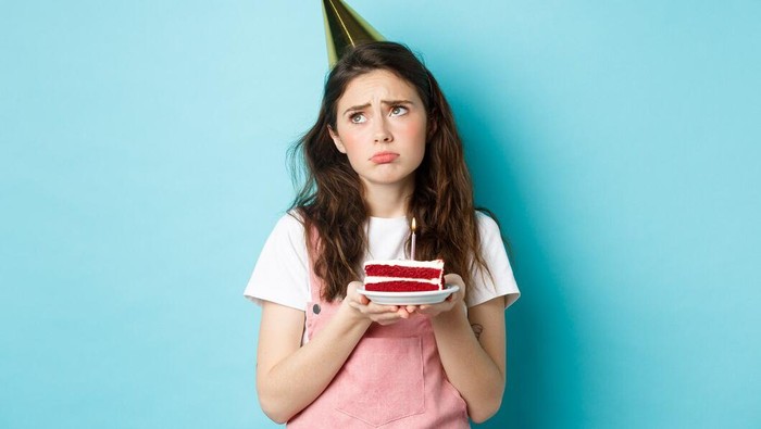 Ulang Tahun Tapi Malah Depresi, Kenali Serba Serbi Birthday Depression Yuk!