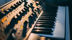 Lirik Lagu Haters Tai Kambing (Mari Kemari Sini Haters) - DJ Deon