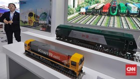 FOTO: Melihat Pameran Kereta Api dan Maritim di Ibu Kota