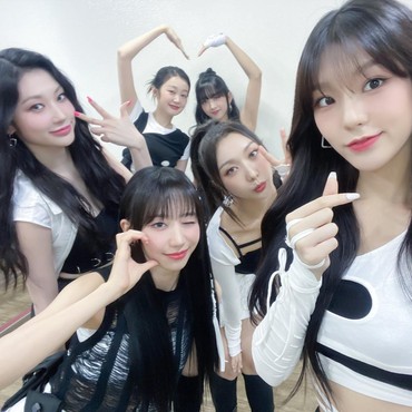 Susul Lea, Dita Karang, Jinny, dan Minji Akhiri Aktivitas dengan Secret Number