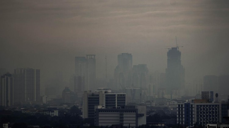 Jakarta down town shrouded in fog
