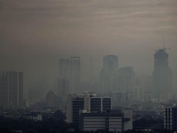 Kualitas Udara Malam Jakarta Lebih Buruk, BMKG Jelaskan Lapisan Inversi