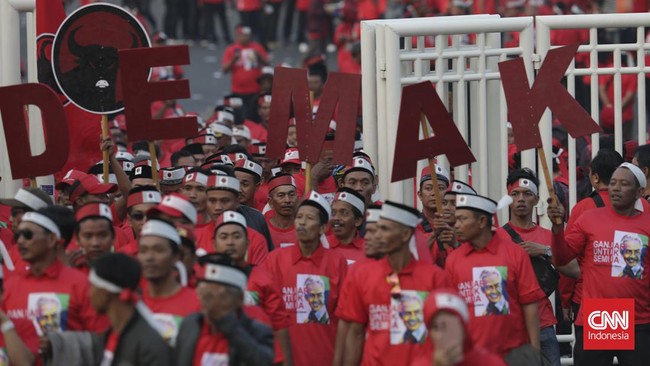 Seluruh saksi dari PDIP Solo menolak menandatangani berita acara rekapitulasi hasil penghitungan suara Pilpres 2024.