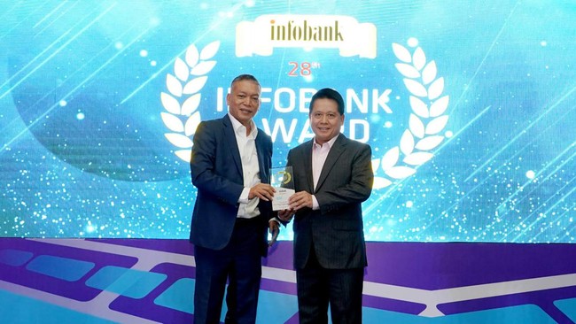 PT Bank Syariah Indonesia atau BSI meraih berbagai penghargaan berkat komitmennya yang sampai ini terus membangun ekosistem keuangan syariah di Indonesia.