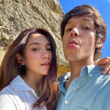 Naufal Samudra Pamer Pacar Baru, Dinda Kirana Diduga Beri Sindiran