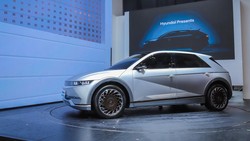 Hadir di GIIAS 2023, Hyundai IONIQ 5 Indonesian Batik Wujudkan Perpaduan Tradisi dan Inovasi