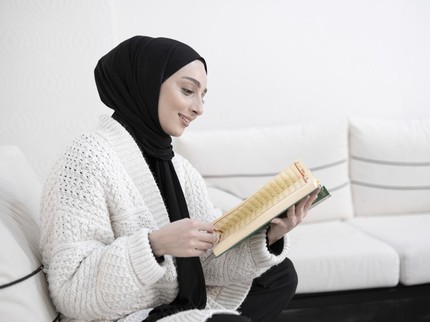 9 Surat Penenang Hati dan Pikiran di Dalam Al-Qur'an, Amalkan Bun