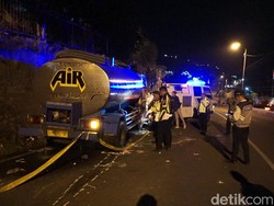 7 Fakta Kecelakaan Truk Tabrak Penonton Karnaval di Pacet Mojokerto