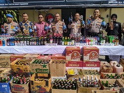 Polresta Mataram Sita 1.003 Botol Miras dari Kafe-Tempat Hiburan