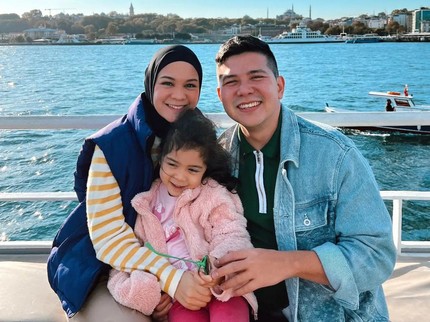 7 Potret Khawla Kamil, Putri Haykal Kamil yang Kini Beranjak Besar