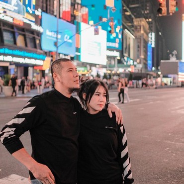 Umumkan Hamil, Via Vallen: Tumbuh Sehat Terus Ya Nak