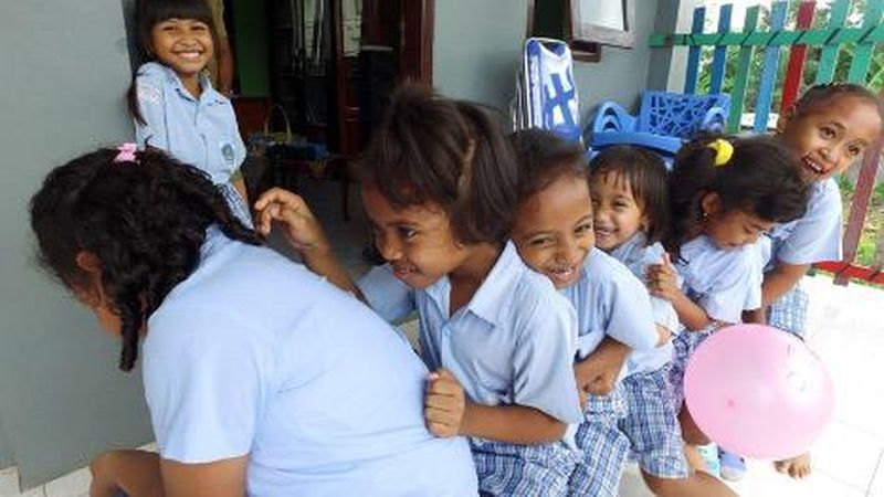 Tes baca, tulis, dan hitung (calistung) menjadi momok tersendiri bagi orang tua ketika anak memasuki jenjang sekolah dasar (SD).