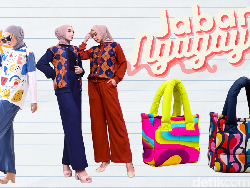 Cantiknya Warna-warni Kaos dan Tas yang Desainnya Nggak Pasaran!