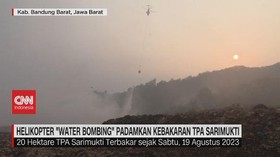 VIDEO: Helikopter 'Water Bombing' Padamkan Kebakaran TPA Sarimukti
