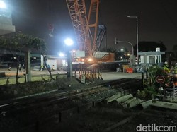 Proyek Girder Flyover Dimulai, Raya Aloha Ditutup Total Saat Pengerjaan