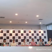 Punya Visual Menawan dan Glowing, Ini Rutinitas Perawatan Kulit ala Member EXO yang Bisa Ditiru