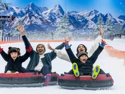 Liburan Seru di Trans Snow World! Ada Promo THR Mulai Rp 50.000