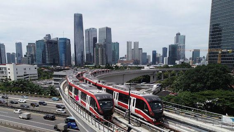 LRT Jabodebek & Stasiunnya jelang operasi Senin (28/8) LRT Jabodebek & Stasiunnya jelang operasi Senin (28/8)
