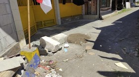 Dari Siram Tinja Kini Tancap Batu Besar, Masriah Tak Jera Ganggu Wiwik