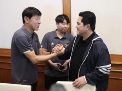 Shin Tae-yong Unfollow IG erick Thohir, Ada Apa?