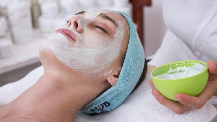 Kata Ahli Kecantikan, Hindari 5 Kesalahan Ini Sebelum dan Sesudah Facial Wajah Biar Hasilnya Glowing!