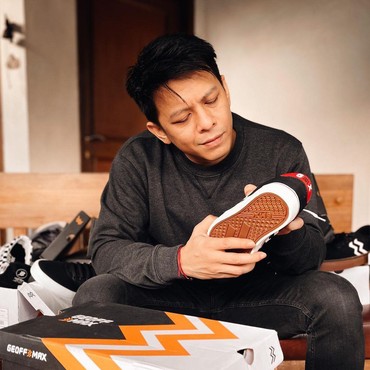 Disebut Tak Masalah Lagunya Dinyanyikan Tanpa Izin, Ariel NOAH Bilang Begini