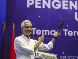 Para Ketum Parpol Pendukungnya Kumpul di Markas PDIP, Ganjar Izin