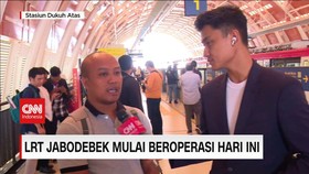 VIDEO: Melihat Situasi LRT Jabodebek di Stasiun Dukuh Atas