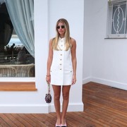 4 Trik Bergaya Minimalis dari Stylist Kendall Jenner dan Sofia Richie, Jadi Lebih 'Wah'!