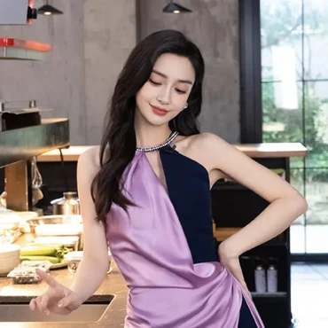 Dicekal Pemerintah China, Ini Perjalanan Karier Angelababy di Dunia Hiburan