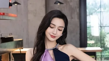 img-title Dicekal Pemerintah China, Ini Perjalanan Karier Angelababy di Dunia Hiburan
