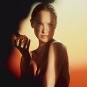 BeauPicks: Rekomendasi Parfum Elixir dari ELLIE SAAB, Hadirkan Aroma Feminin yang Berkelas