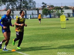 Bojan Pertimbangkan Turunkan David da Silva Saat Persib Dijamu Persija